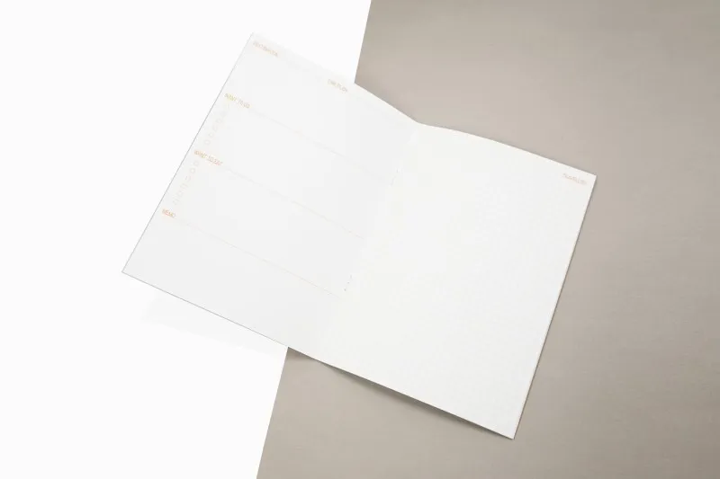 客製牛皮封面書籍型錄騎馬釘製作印刷 - 細節圖 9