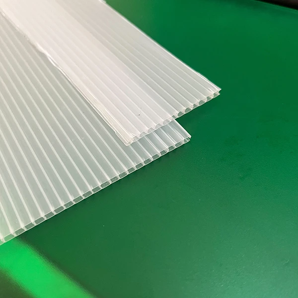 工程告示牌 PP塑膠板3mm 材質 - 施工告示牌印刷