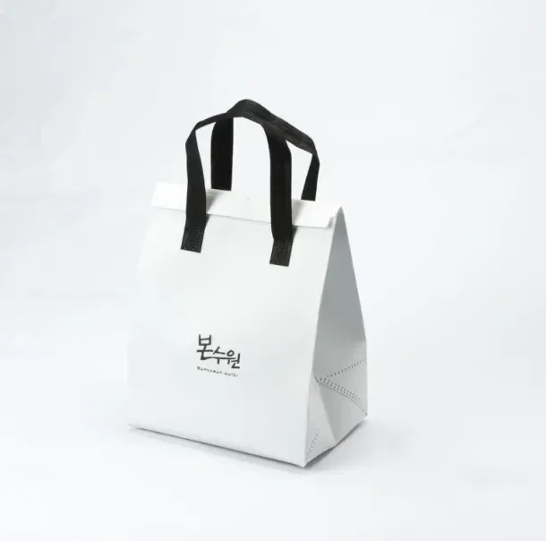 黑色LOGO白色保冷袋保溫袋|客製印刷製作 - 印刷成品展示